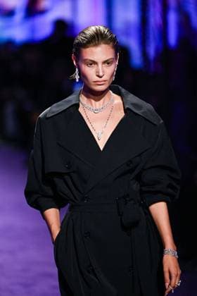 PFW Messika Runway A model walks the runway during the Messika Womenswear Spring Summer 2026 show as part of Paris Fashion Week in Paris, France on October 03, 2025. Photo by Aurore Marechal ABACAPRESS.COM Paris France  Copyright: xMarechalxAurore ABACAx