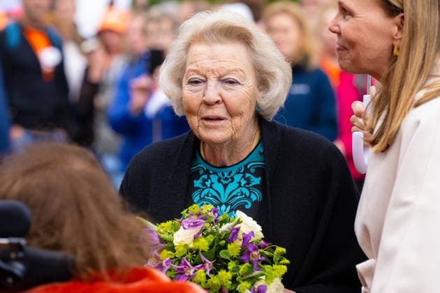 Princess Beatrix at the Oranjepad of the Princess Beatrix Muscle Fund. Baarn, the Netherlands. 04 Oct 2025 Princess Beatrix on the grounds of Soestdijk Palace at the sixth edition of the Princess Beatrix Muscle Fund s Orange Trail. Baarn The Netherlands  Copyright: xMischaxSchoemakerx