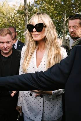 Heidi Klum at the Elie Saab Collection Prêt à Porter Printemps Été 2026 fashion show during Paris Fashion Week PFW , October 4, 2026 ? Sam Delpech Bestimage Heidi Klum at Elie Saab Fashion Show Ready to Wear Collection Spring Summer 2026 during Paris Fashion Week on 4, October, 2026 at the Elie Saab Collection Prêt à Porter Printemps Été 2026 fashion show during Paris Fashion Week PFW , on October 4, 2026 Arrivals Elie Saab Fashion Show Ready to Wear Collection Spring Summer 2026 during Paris Fashion Week PFW , Palais de Tokyo, Paris, France, October 4, 2025 Sam Delpechage Bestimage Arrivals Elie Saab Fashion Show Ready to Wear Collection Spring Summer 2026 during Paris Fashion Week, on 4, October, 2026 Paris France  Copyright: xSamxDelpechx xBestimagexSamxDelpechx xBestimagex