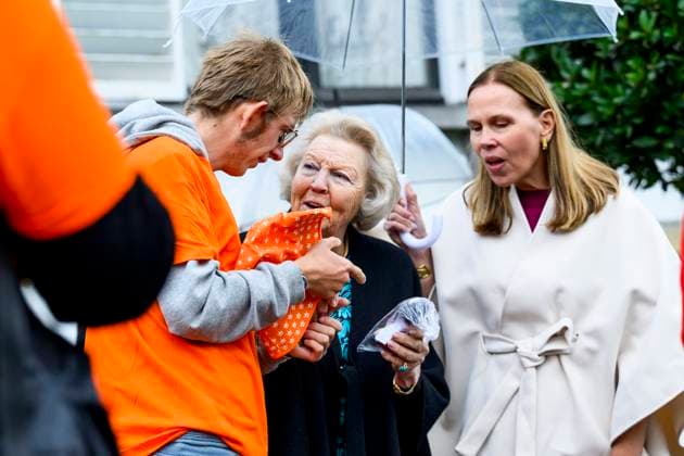 04-10-2025 Baarn Princess Beatrix attend the 6th edition of the Princess Beatrix Muscle Funds Orange Trail on the grounds of palace Soestdijk. Â  Copyright: xPPEx