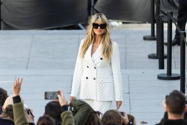 PFW - Elie Saab Womenswear Spring-Summer - Arrivals NB Heidi Klum arriving at the Elie Saab Womenswear Spring-Summer 2026 show as part of Paris Fashion Week on October 04, 2025 in Paris, France. Photo by Nasser Berzane ABACAPRESS.COM Paris France  Copyright: xBerzanexNasser ABACAx