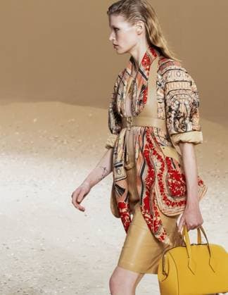 Paris fashion week Womenwear sprint summer 2025 2026 HERMES 4rd October 2025 sylvie lefort photography MAXPPP 04 10 2025 @sylvie Lefort Photography MAXPPP 4 10 25 Models present creations from the SPRINT SUMMER 2025 2026 Womenswear collection by HERMES during the Paris Fashion Week, in Paris, France 4rd October 2025 The presentation of the Womens collections from september 29th to october 7th 25  Copyright: xMAXPPPxsylviexlefortxphotographyx LFR202510043738 LFR202510043738