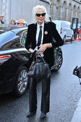 PFW Ann Demeulemeester Outside Arrivals Ellen von Unwerth arriving at Ann Demeulemeester show during Paris Fashion Week in Paris, France on October 4, 2025. Photo by Julien Reynaud APS-Medias ABACAPRESS.COM Paris France  Copyright: xReynaudxJulien APS-Medias ABACAx