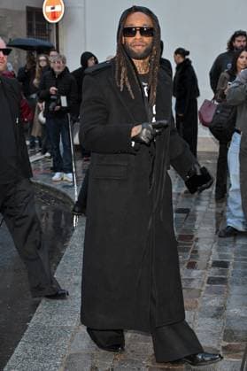 PFW Ann Demeulemeester Outside Arrivals Ty Dolla Sign arriving at Ann Demeulemeester show during Paris Fashion Week in Paris, France on October 4, 2025. Photo by Julien Reynaud APS-Medias ABACAPRESS.COM Paris France  Copyright: xReynaudxJulien APS-Medias ABACAx