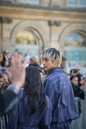 Paris Fashion Week spring summer 206 Vivienne Westwood Jey Jinhyeong and Maya Kitazawa 449310 2025 10 04 Paris France  Copyright: xBarbaraxNeymanx xStarfacex STAR_449310_013