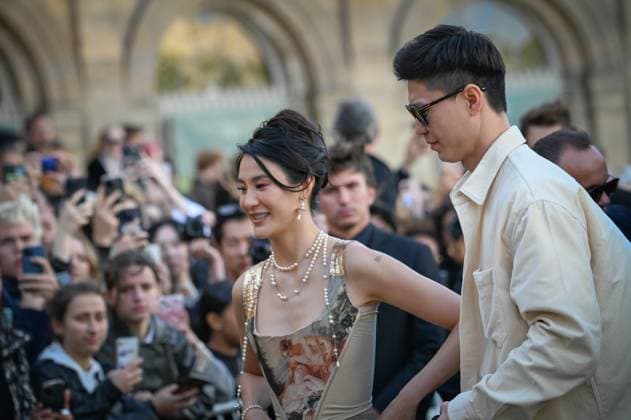 Paris Fashion Week spring summer 206 Vivienne Westwood Emei show 449310 2025 10 04 Paris France  Copyright: xBarbaraxNeymanx xStarfacex STAR_449310_017
