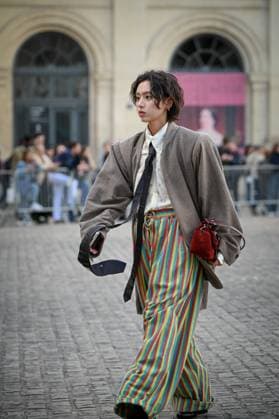 Paris Fashion Week spring summer 206 Vivienne Westwood show Tuan Suan 449310 2025 10 04 Paris France  Copyright: xBarbaraxNeymanx xStarfacex STAR_449310_023