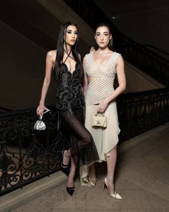 Milla Lapidus, Koukla Lapidus au défilé Georges Hobeika Collection Prêt à Porter Printemps Été 2026 lors de la Fashion Week de Paris PFW , le 4 Octobre 2025 Jeremy MELLOUL Bestimage Celebrities at Georges Hobeika Fashion Show Ready to Wear Collection Spring Summer 2026 during Paris Fashion Week on 4th, October, 2025  Copyright: xJeremyxMelloulx xBestimagexJeremyxMelloulx xBestimagex