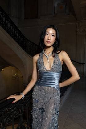 Becca Bloom au défilé Georges Hobeika Collection Prêt à Porter Printemps Été 2026 lors de la Fashion Week de Paris PFW , le 4 Octobre 2025 Jeremy MELLOUL Bestimage Celebrities at Georges Hobeika Fashion Show Ready to Wear Collection Spring Summer 2026 during Paris Fashion Week on 4th, October, 2025  Copyright: xJeremyxMelloulx xBestimagexJeremyxMelloulx xBestimagex
