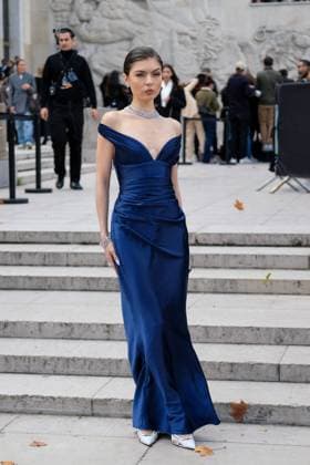 PFW - Elie Saab Outside Arrivals Guest attends the Elie Saab Womenswear Spring Summer 2026 show as part of Paris Fashion Week on October 4, 2025 in Paris, France. Photo by Robin Psaila ABACAPRESS.COM Paris France  Copyright: xPsailaxRobin ABACAx