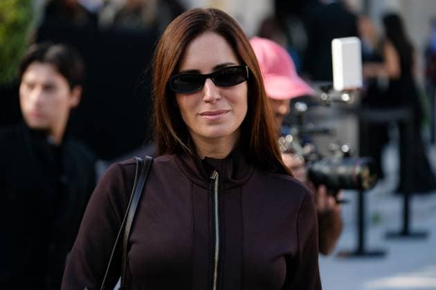 PFW - Elie Saab Outside Arrivals Gala Gonzalez attends the Elie Saab Womenswear Spring Summer 2026 show as part of Paris Fashion Week on October 4, 2025 in Paris, France. Photo by Robin Psaila ABACAPRESS.COM Paris France  Copyright: xPsailaxRobin ABACAx