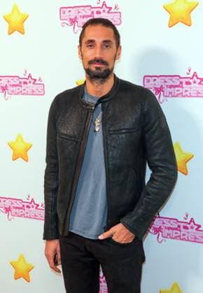October 4, 2025, London, United Kingdom: Hugo Taylor seen arriving for the Dress To Impress Fashion Show at Somerset House in London. London United Kingdom - ZUMAs197 20251004_aaa_s197_509 Copyright: xBrettxCovex