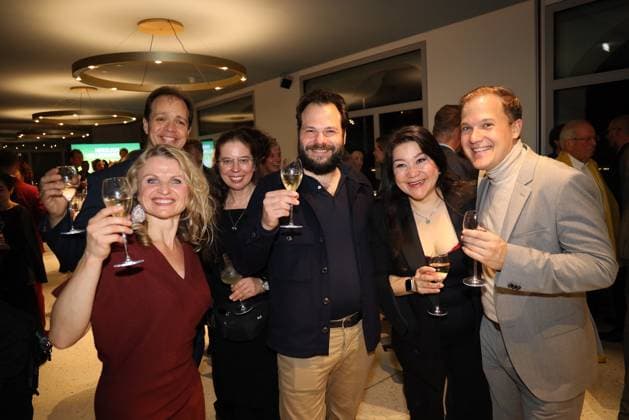 Die Fledermaus Premiere Theater an der Wien Vienna, Theater an der Wien, 04 10 2025 Jana KURUCOVA, Kresimir STRAZANAC, Thomas BLONDELLE, Hulkar SABIROVA, Petr POPELKA, Leon KOSAVIC