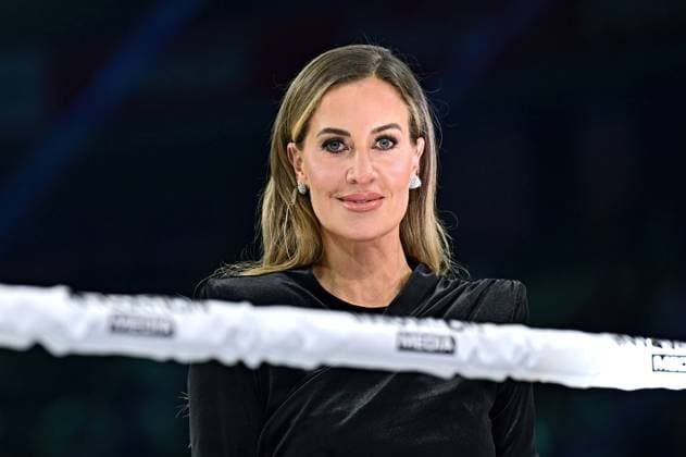 The Ultimate Hype . Charlotte Würdig anläßlich des Kampfsport-Events The Ultimate Hype am 04.10.2025 in der Rudolf-Weber-Arena Oberhausen. 20251004MWI088565 *** The Ultimate Hype Charlotte Würdig on the occasion of the martial arts event The Ultimate Hype on 04 10 2025 in the Rudolf Weber Arena Oberhausen 20251004MWI088565