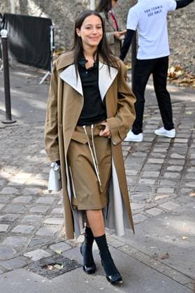 PFW Lacoste Outside Arrivals Guest arriving at Lacoste show during Paris Fashion Week in Paris, France on October 5, 2025. Photo by Julien Reynaud APS-Medias ABACAPRESS.COM Paris France  Copyright: xReynaudxJulien APS-Medias ABACAx