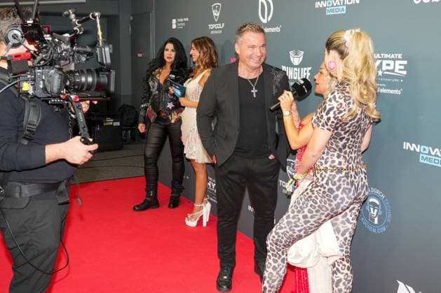 The Ultimate HYPE in Oberhausen Yvonne Woelke Peter Klein, Iris Klein and Eva Benetatou at the boxing event The Ultimate HYPE in the Rudolf Weber Arena Oberhausen on October 4, 2025 Oberhausen Rudolf Weber Arena North Rhine-Westphalia