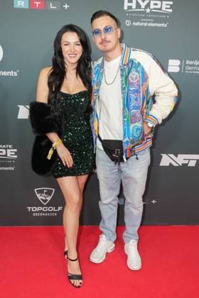The Ultimate HYPE in Oberhausen Marvin Kleinen and girlfriend Jennifer Degenhart at the boxing event The Ultimate HYPE in the Rudolf Weber Arena Oberhausen on October 4, 2025 Oberhausen Rudolf Weber Arena North Rhine-Westphalia