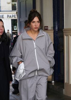 Adèle Exarchopoulos exits the Lacoste Womenswear Collection Prêt à Porter Printemps Eté 2026 show as part of Paris Fashion Week PFW , at the Lycée Carnot, in Paris, France, October 05, 2025 Denis Guignebourg Bestimage Exits Lacoste Womenswear Spring Summer 2026 show as part of Paris Fashion Week on October 05, 2025 in Paris, France Paris France  Copyright: xDenisxGuignebourgx xBestimagexDenisxGuignebourgx xBestimagex