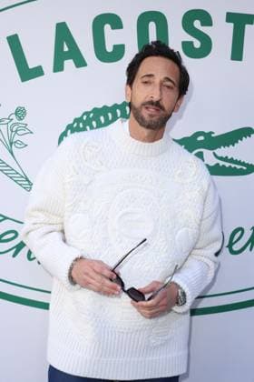 Adrien Brody au photocall du défilé Lacoste Collection Femme Prêt à Porter Printemps Eté 2026 lors de la Fashion Week de Paris PFW , au Lycée Carnot, à Paris, France, le 5 octobre 2025 Sam Delpech Bestimage Photocall Lacoste Womenswear Spring Summer 2026 show as part of Paris Fashion Week on October 05, 2025 in Paris, France Paris France  Copyright: xDenisxGuignebourgx xBestimagexDenisxGuignebourgx xBestimagex