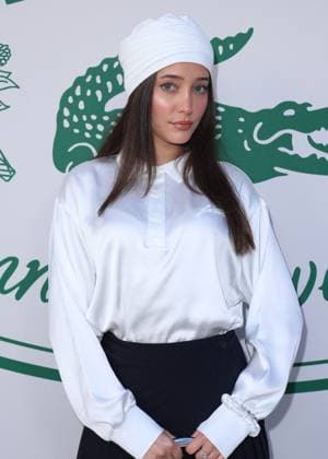 Hailey Sani au photocall du défilé Lacoste Collection Femme Prêt à Porter Printemps Eté 2026 lors de la Fashion Week de Paris PFW , au Lycée Carnot, à Paris, France, le 5 octobre 2025 Sam Delpech Bestimage Photocall Lacoste Womenswear Spring Summer 2026 show as part of Paris Fashion Week on October 05, 2025 in Paris, France Paris France  Copyright: xDenisxGuignebourgx xBestimagexDenisxGuignebourgx xBestimagex