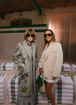 Anna Wintour and Jelena Djokovic at Lacoste Fashion Show Ready to Wear Collection Spring Summer 2026 during Paris Fashion Week PFW , October 5, 2026 ? Sam Delpech Bestimage Anna Wintour and Jelena Djokovic at Lacoste Fashion Show Ready to Wear Collection Spring Summer 2026 during Paris Fashion Week on 5, October, 2026 Paris France  Copyright: xSamxDelpechx xBestimagexSamxDelpechx xBestimagex