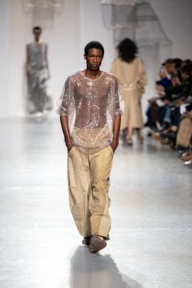 Runway Niccolo Pasqualetti Womenswear - PFW A model mannequin walks the runway during the Niccolò Pasqualetti Womenswear Spring Summer 2026 show as part of Paris Fashion Week on October 5, 2025 in Paris, France. Photo by Alexis Jumeau ABACAPRESS.COM Paris France  Copyright: xJumeauxAlexis ABACAx