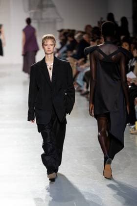 Runway Niccolo Pasqualetti Womenswear - PFW A model mannequin walks the runway during the Niccolò Pasqualetti Womenswear Spring Summer 2026 show as part of Paris Fashion Week on October 5, 2025 in Paris, France. Photo by Alexis Jumeau ABACAPRESS.COM Paris France  Copyright: xJumeauxAlexis ABACAx