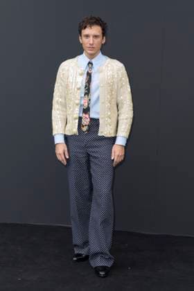 Edis - Photo Call of Valentino Fashion Show, Spring Summer 2026 Collection as part of Paris Fashion Week, France, October 5th 2025 Olivier Borde Bestimage Photo Call of Valentino Fashion Show, Spring Summer 2026 Collection as part of Paris Fashion Week, France, October 5th 2025 Paris France  Copyright: xOLIVIERxBORDEx xBESTIMAGExOLIVIERxBORDEx xBESTIMAGEx