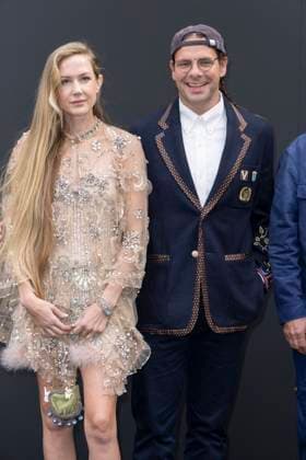 Caroline Grant, and her partner - Photo Call of Valentino Fashion Show, Spring Summer 2026 Collection as part of Paris Fashion Week, France, October 5th 2025 Olivier Borde Bestimage Photo Call of Valentino Fashion Show, Spring Summer 2026 Collection as part of Paris Fashion Week, France, October 5th 2025 Paris France  Copyright: xOLIVIERxBORDEx xBESTIMAGExOLIVIERxBORDEx xBESTIMAGEx
