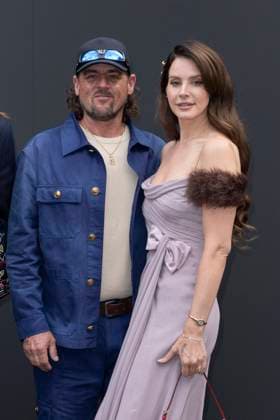 Lana Del Rey and her husband Jeremy Dufrene - Photo Call of Valentino Fashion Show, Spring Summer 2026 Collection as part of Paris Fashion Week, France, October 5th 2025 Olivier Borde Bestimage Photo Call of Valentino Fashion Show, Spring Summer 2026 Collection as part of Paris Fashion Week, France, October 5th 2025 Paris France  Copyright: xOLIVIERxBORDEx xBESTIMAGExOLIVIERxBORDEx xBESTIMAGEx