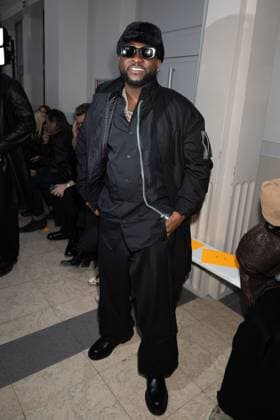 Davido au défilé Ottolinger Collection Prêt à Porter Printemps Été 2026 lors de la Fashion Week de Paris PFW , le 5 Octobre 2025 Jeremy MELLOUL Bestimage Celebrities at Ottolinger Fashion Show Ready to Wear Collection Spring Summer 2026 during Paris Fashion Week on 5th, October, 2025  Copyright: xJeremyxMelloulx xBestimagexJeremyxMelloulx xBestimagex