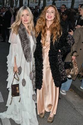 PFW Chloe Outside Arrivals Georgia May Jagger, Elizabeth Jagger arriving at Chloe show during Paris Fashion Week in Paris, France on October 5, 2025. Photo by Julien Reynaud APS-Medias ABACAPRESS.COM Paris France  Copyright: xReynaudxJulien APS-Medias ABACAx