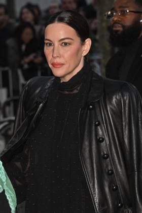 PFW Chloe Outside Arrivals Liv Tyler arriving at Chloe show during Paris Fashion Week in Paris, France on October 5, 2025. Photo by Julien Reynaud APS-Medias ABACAPRESS.COM Paris France  Copyright: xReynaudxJulien APS-Medias ABACAx
