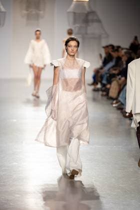 Runway Niccolo Pasqualetti Womenswear - PFW A model mannequin walks the runway during the Niccolò Pasqualetti Womenswear Spring Summer 2026 show as part of Paris Fashion Week on October 5, 2025 in Paris, France. Photo by Alexis Jumeau ABACAPRESS.COM Paris France  Copyright: xJumeauxAlexis ABACAx