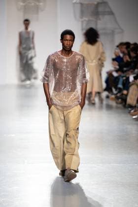Runway Niccolo Pasqualetti Womenswear - PFW A model mannequin walks the runway during the Niccolò Pasqualetti Womenswear Spring Summer 2026 show as part of Paris Fashion Week on October 5, 2025 in Paris, France. Photo by Alexis Jumeau ABACAPRESS.COM Paris France  Copyright: xJumeauxAlexis ABACAx