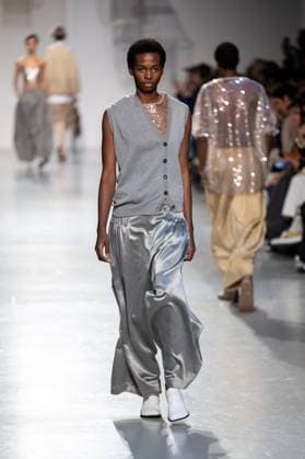 Runway Niccolo Pasqualetti Womenswear - PFW A model mannequin walks the runway during the Niccolò Pasqualetti Womenswear Spring Summer 2026 show as part of Paris Fashion Week on October 5, 2025 in Paris, France. Photo by Alexis Jumeau ABACAPRESS.COM Paris France  Copyright: xJumeauxAlexis ABACAx