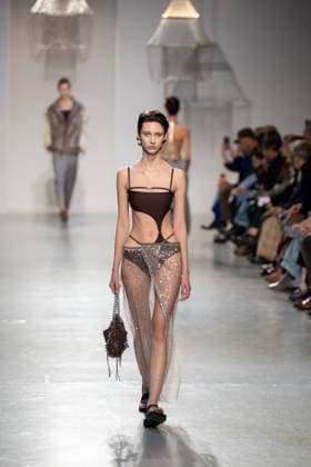 Runway Niccolo Pasqualetti Womenswear - PFW A model mannequin walks the runway during the Niccolò Pasqualetti Womenswear Spring Summer 2026 show as part of Paris Fashion Week on October 5, 2025 in Paris, France. Photo by Alexis Jumeau ABACAPRESS.COM Paris France  Copyright: xJumeauxAlexis ABACAx