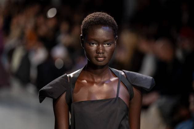 Runway Niccolo Pasqualetti Womenswear - PFW A model mannequin walks the runway during the Niccolò Pasqualetti Womenswear Spring Summer 2026 show as part of Paris Fashion Week on October 5, 2025 in Paris, France. Photo by Alexis Jumeau ABACAPRESS.COM Paris France  Copyright: xJumeauxAlexis ABACAx