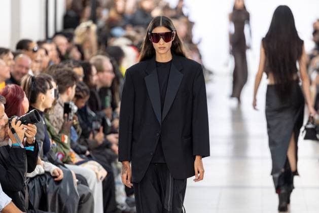 Runway Ottolinger Womenswear - PFW A model mannequin walks the runway during the Ottolinger Womenswear Spring Summer 2026 show as part of Paris Fashion Week on October 05, 2025 in Paris, France. Photo by Alexis Jumeau ABACAPRESS.COM Paris France  Copyright: xJumeauxAlexis ABACAx