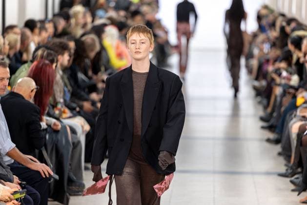 Runway Ottolinger Womenswear - PFW A model mannequin walks the runway during the Ottolinger Womenswear Spring Summer 2026 show as part of Paris Fashion Week on October 05, 2025 in Paris, France. Photo by Alexis Jumeau ABACAPRESS.COM Paris France  Copyright: xJumeauxAlexis ABACAx