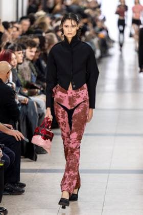 Runway Ottolinger Womenswear - PFW A model mannequin walks the runway during the Ottolinger Womenswear Spring Summer 2026 show as part of Paris Fashion Week on October 05, 2025 in Paris, France. Photo by Alexis Jumeau ABACAPRESS.COM Paris France  Copyright: xJumeauxAlexis ABACAx