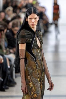 Runway Ottolinger Womenswear - PFW A model mannequin walks the runway during the Ottolinger Womenswear Spring Summer 2026 show as part of Paris Fashion Week on October 05, 2025 in Paris, France. Photo by Alexis Jumeau ABACAPRESS.COM Paris France  Copyright: xJumeauxAlexis ABACAx
