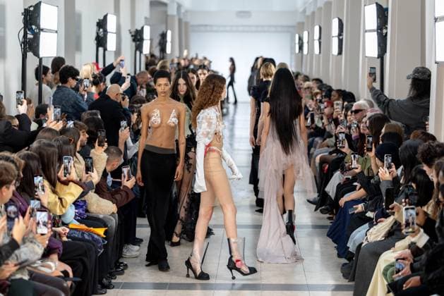 Runway Ottolinger Womenswear - PFW A model mannequin walks the runway during the Ottolinger Womenswear Spring Summer 2026 show as part of Paris Fashion Week on October 05, 2025 in Paris, France. Photo by Alexis Jumeau ABACAPRESS.COM Paris France  Copyright: xJumeauxAlexis ABACAx