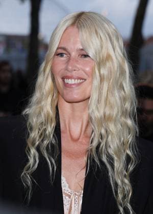 Claudia Schiffer arrives at the Chloe Collection Femme Prêt à Porter Printemps Eté 2026 fashion show as part of Paris Fashion Week PFW in Paris, France, on October 5, 2025 Denis Guignebourg Bestimage Arrivals at the Chloe fashion show as part of Spring Summer 2026 Paris Fashion Week in Paris, France, on October 5, 2025 Paris France  Copyright: xDenisxGuignebourgx xBestimagexDenisxGuignebourgx xBestimagex