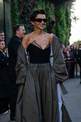 PFW - Jean Paul Gaultier Outside Arrivals Farida Khelfa arrives at the Jean Paul Gaultier show during the Womenswear Spring Summer 2026 as part of Paris Fashion Week on October 5, 2025 in Paris, France. Photo by Robin Psaila ABACAPRESS.COM Paris France  Copyright: xPsailaxRobin ABACAx