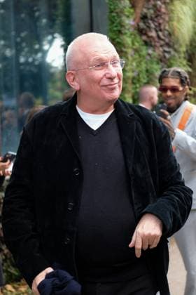 PFW - Jean Paul Gaultier Outside Arrivals Jean Paul Gaultier arrives at the Jean Paul Gaultier show during the Womenswear Spring Summer 2026 as part of Paris Fashion Week on October 5, 2025 in Paris, France. Photo by Robin Psaila ABACAPRESS.COM Paris France  Copyright: xPsailaxRobin ABACAx