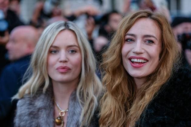 PFW - Chloe Outside Arrivals Elizabeth Jagger and Georgia May Jagger arrives at the Chloe fashion show during the Womenswear Spring Summer 2026 as part of Paris Fashion Week on October 05, 2025 in Paris, France. Photo by Robin Psaila ABACAPRESS.COM Paris France  Copyright: xPsailaxRobin ABACAx