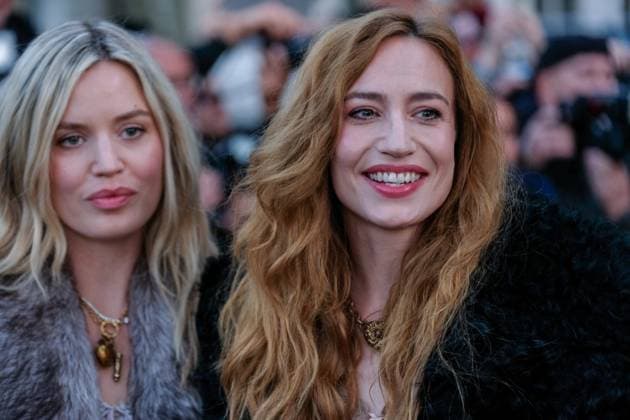 PFW - Chloe Outside Arrivals Elizabeth Jagger and Georgia May Jagger arrives at the Chloe fashion show during the Womenswear Spring Summer 2026 as part of Paris Fashion Week on October 05, 2025 in Paris, France. Photo by Robin Psaila ABACAPRESS.COM Paris France  Copyright: xPsailaxRobin ABACAx