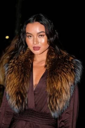 PFW - Chloe Outside Arrivals Guest arrives at the Chloe fashion show during the Womenswear Spring Summer 2026 as part of Paris Fashion Week on October 05, 2025 in Paris, France. Photo by Robin Psaila ABACAPRESS.COM Paris France  Copyright: xPsailaxRobin ABACAx