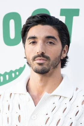 PFW Lacoste Photocall Taylor Zakhar Perez attending the Lacoste Womenswear Spring Summer 2026 show as part of Paris Fashion Week in Paris, France on October 05, 2025. Photo by Aurore Marechal ABACAPRESS.COM Paris France  Copyright: xMarechalxAurore ABACAx